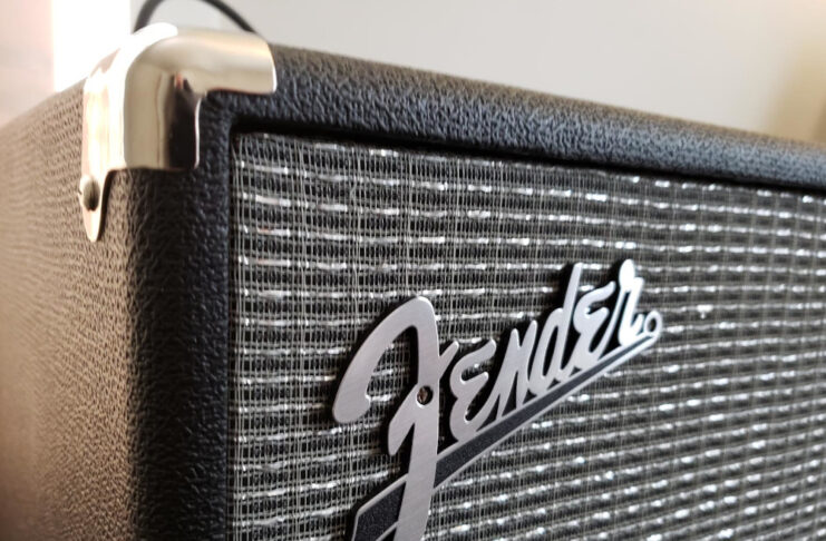 is the fender rumble 25 any good